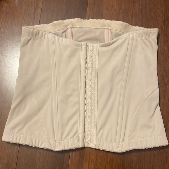 Belly Bandit Intimates & Sleepwear Belly Bandit Moth Tucker Corset